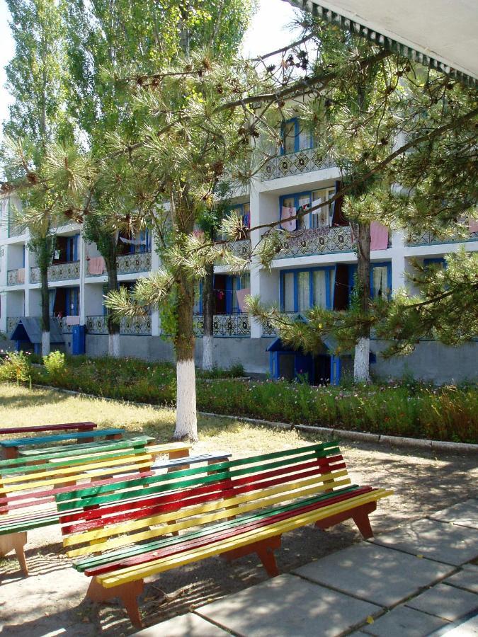 База Отдыха Наука Коблево Koblewe Exterior foto